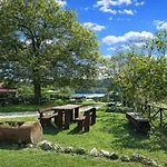 Scappo In Umbria, Casale Al Lago Nyaraló