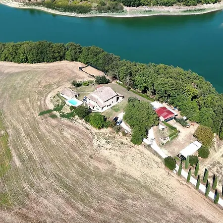 Casale Al Con Piscina E Sauna Сasa de vacaciones