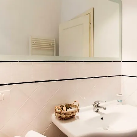 Сasa de vacaciones Casale Al Con Piscina E Sauna *